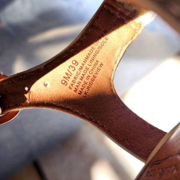 Lucky Brand Wedges - Picture 5 of 6